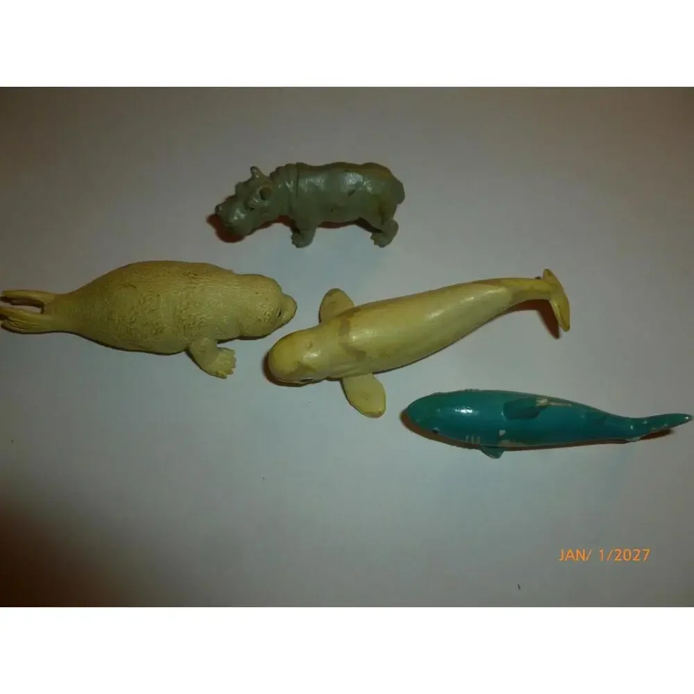 K&M K & M Ltd. Wild Safari Animals‎ Lot Seal Whale